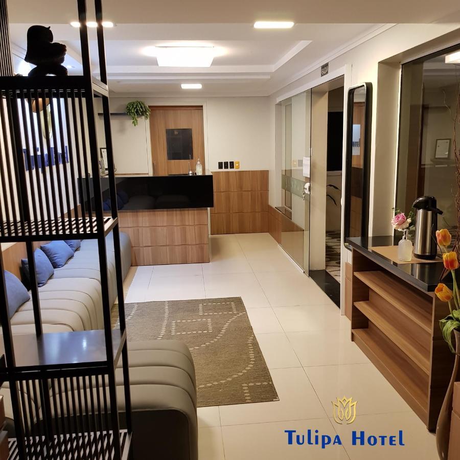 Tulipa Hotel Torres Exteriör bild